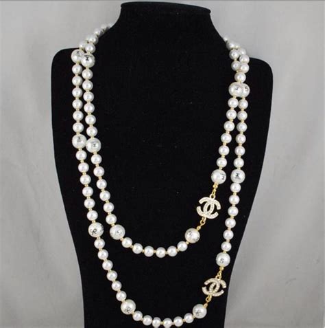 chanel pearl necklace molly's game|Chanel pendant necklace.